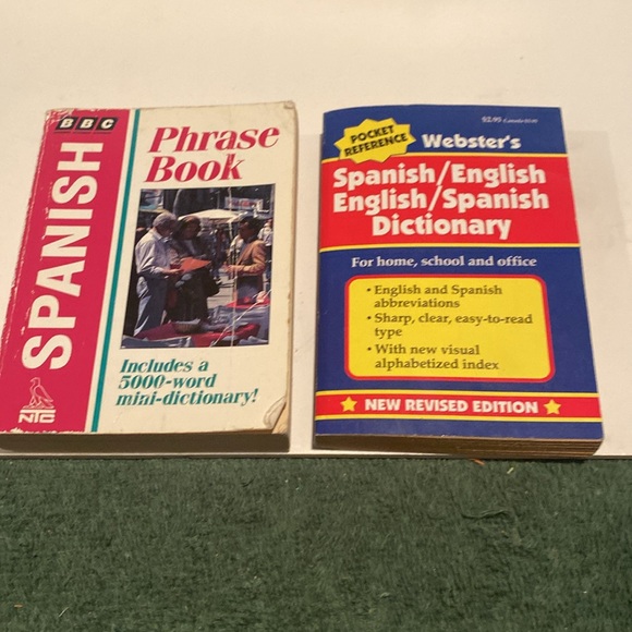 Bundle of Spanish Language Books - Picture 6 of 7